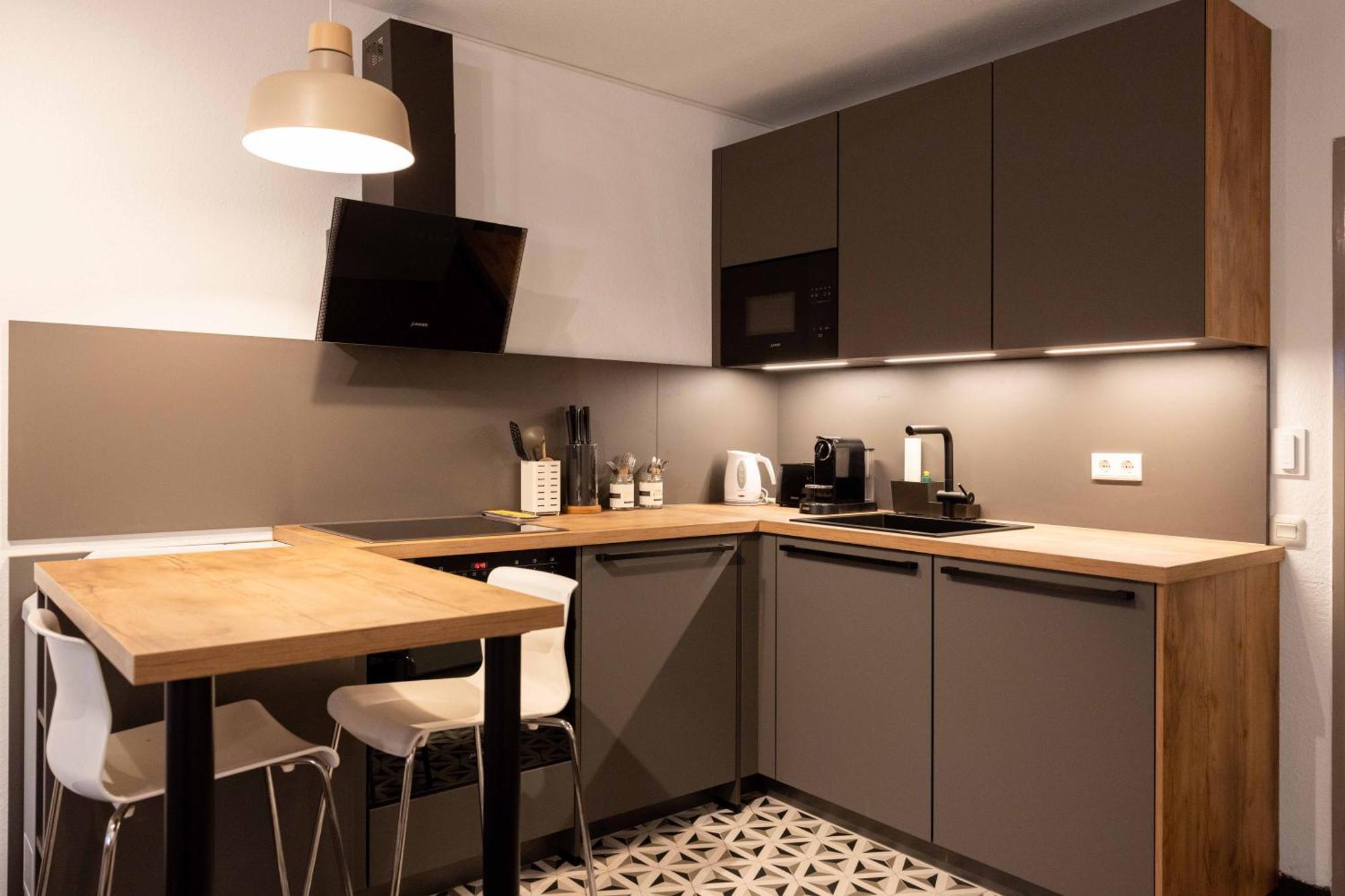 Zentrale Ruhige Wohnung Mit Parkplatz Paderborn Exterior foto